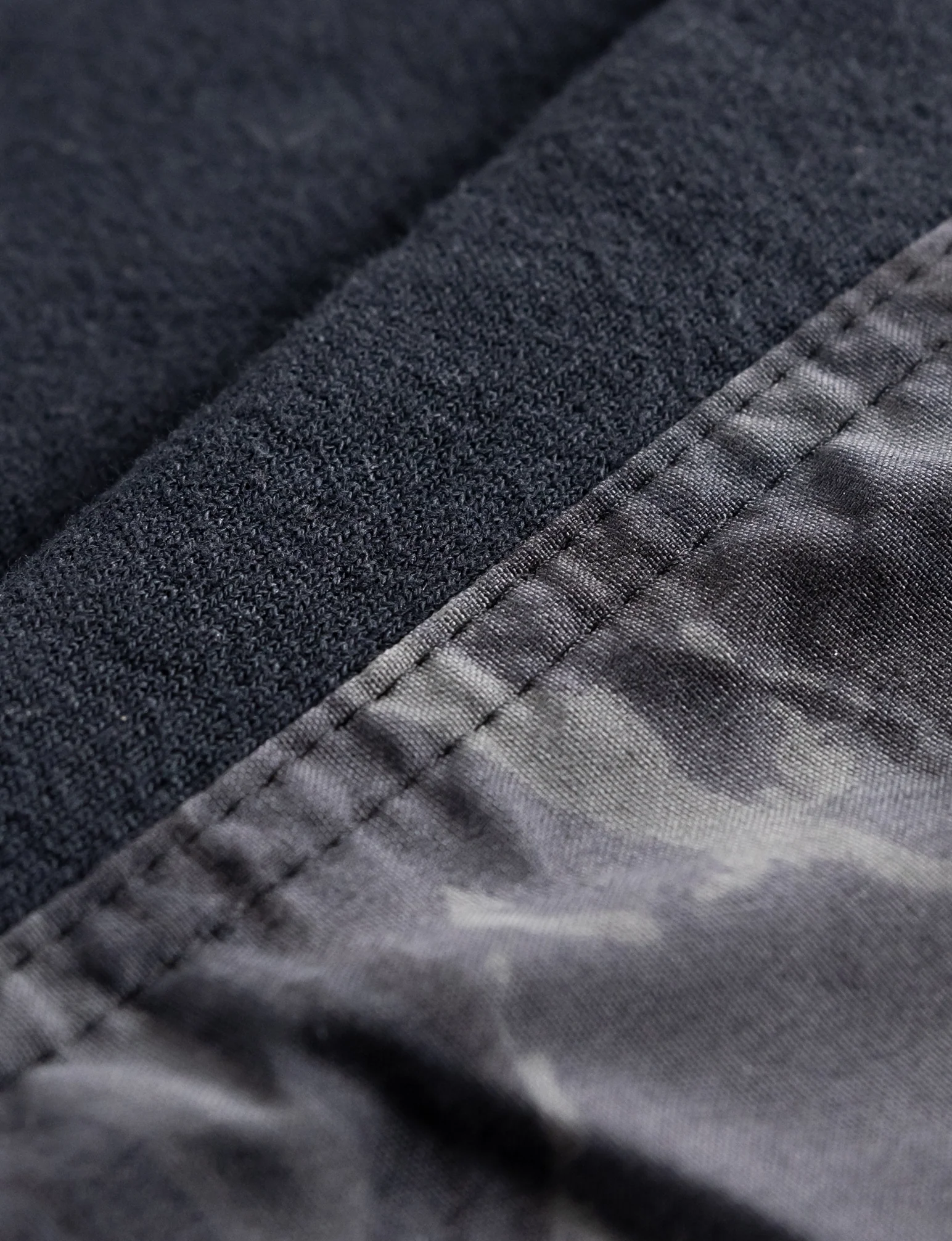 THE HEAVY HALF ZIP HOODIE - Image 38