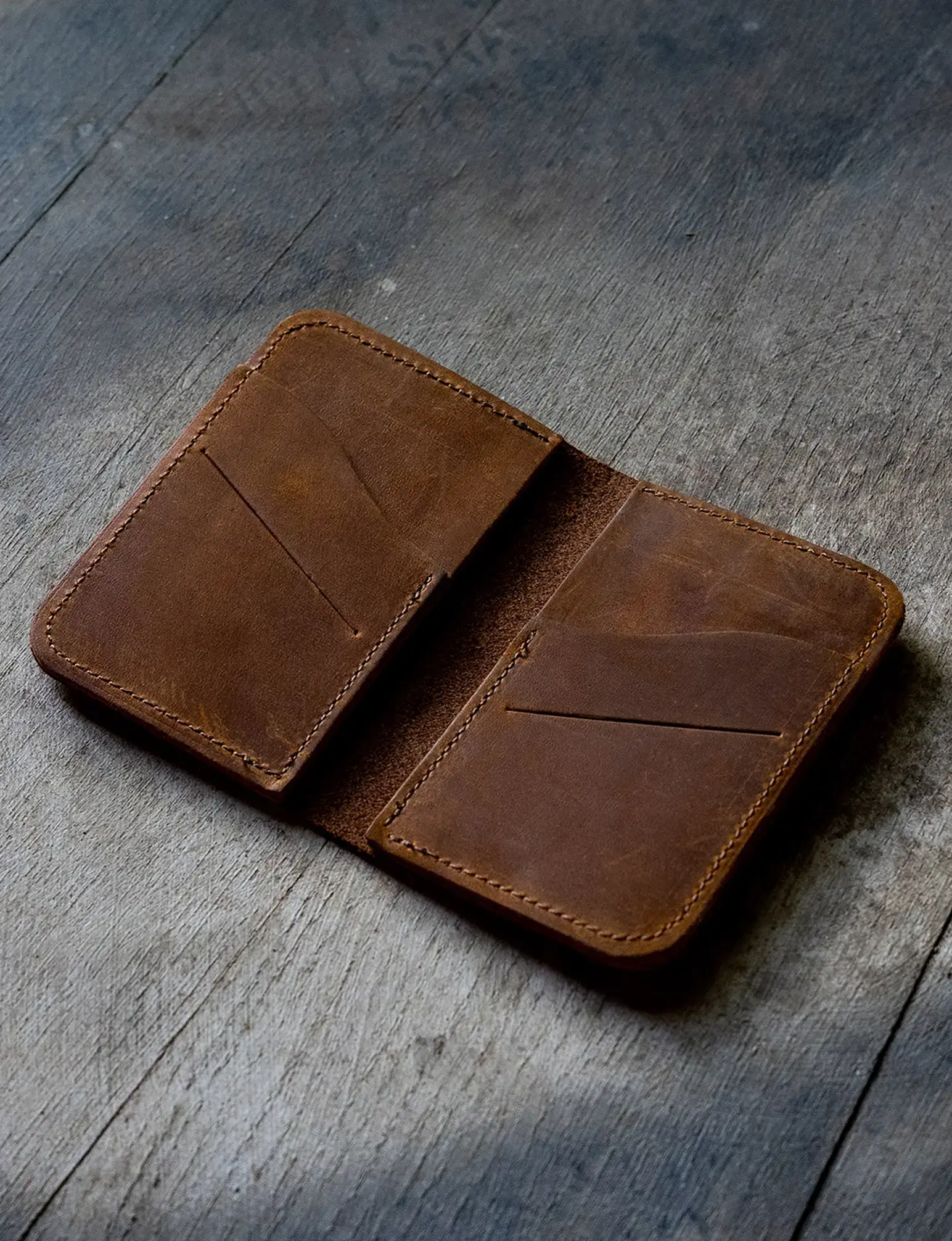 THE RAW EDGE BIFOLD WALLET - Image 11